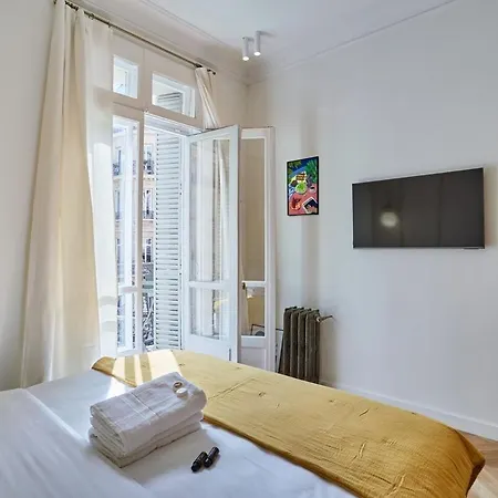Exceptionnel 4 Opera Vendome Apartment
